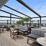 Corendon Amsterdam Schiphol Airport, A Tribute Portfolio Hotel 4*