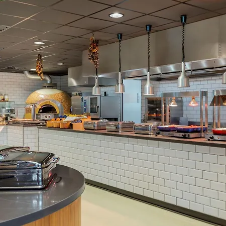 Otel Corendon Amsterdam Schiphol Airport, A Tribute Portfolio