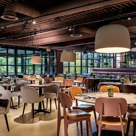Corendon Amsterdam Schiphol Airport, A Tribute Portfolio 酒店