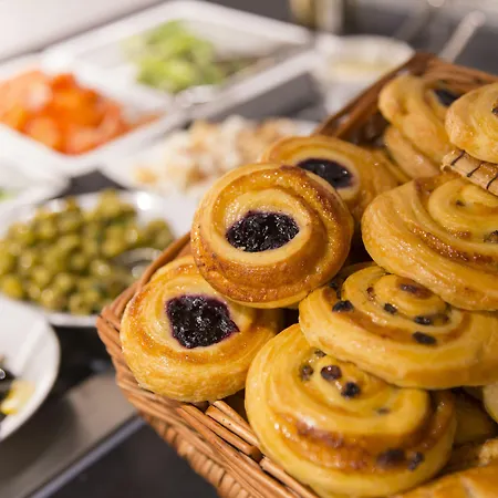 Corendon Amsterdam Schiphol Airport, A Tribute Portfolio Badhoevedorp