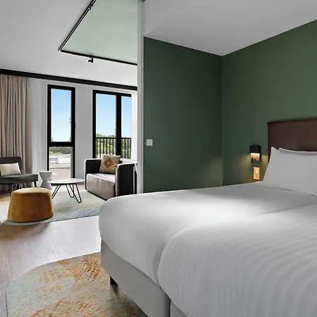 Corendon Amsterdam Schiphol Airport, A Tribute Portfolio Hotel 4*