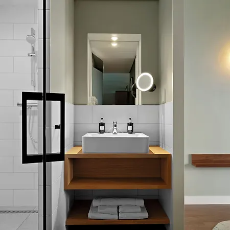 Hotel Corendon Amsterdam Schiphol Airport, A Tribute Portfolio Badhoevedorp