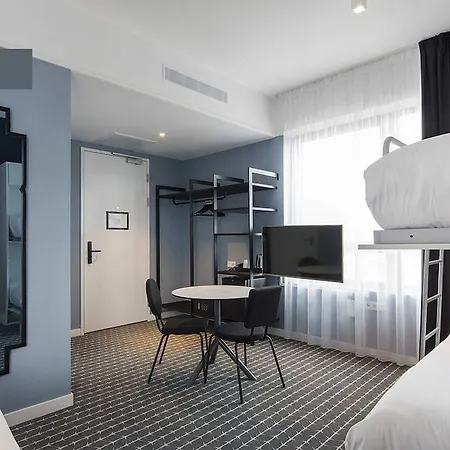 Corendon Amsterdam Schiphol Airport, A Tribute Portfolio Hotel