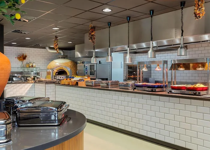 Hotel Corendon Amsterdam Schiphol Airport, A Tribute Portfolio