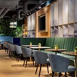 Corendon Amsterdam Schiphol Airport, A Tribute Portfolio Отель Бадхоеведорп