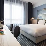 Corendon Amsterdam Schiphol Airport, A Tribute Portfolio Отель 4*