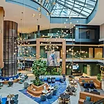 Отель Corendon Amsterdam Schiphol Airport, A Tribute Portfolio 4*