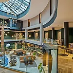Corendon Amsterdam Schiphol Airport, A Tribute Portfolio Отель