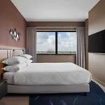 Отель Corendon Amsterdam Schiphol Airport, A Tribute Portfolio 4*
