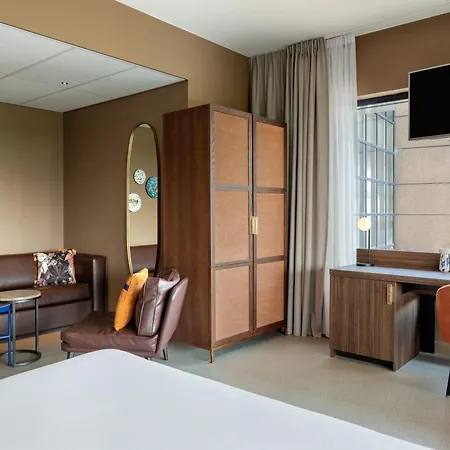 Corendon Amsterdam Schiphol Airport, A Tribute Portfolio باتهوفيدوربْ