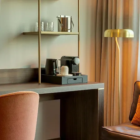 Corendon Amsterdam Schiphol Airport, A Tribute Portfolio Hotel 4*
